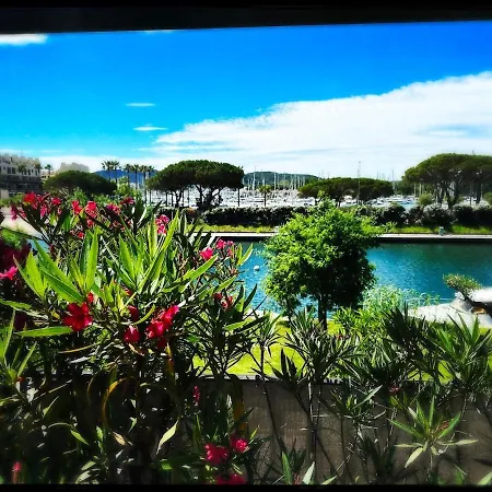 Maison Des Sables - A Côté De La Dans Le Golfe De Saint-tropez *